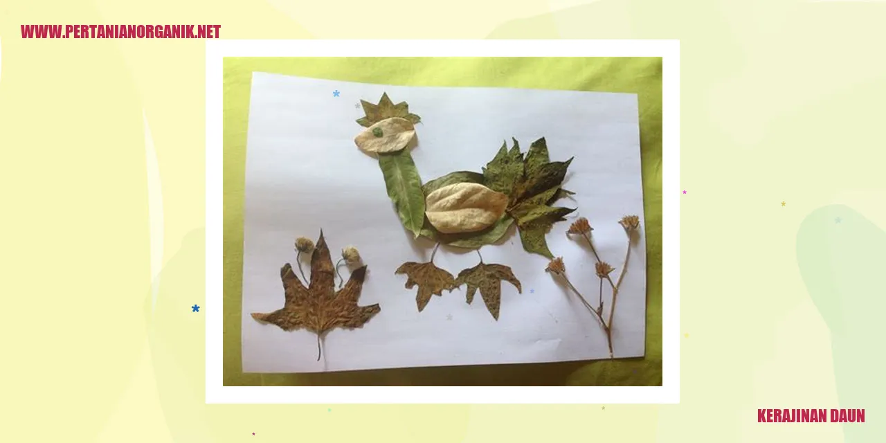 Kerajinan tenun daun